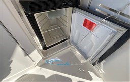 Sea Ray 335 frigo