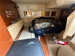 Sea Ray 335 dotazioni