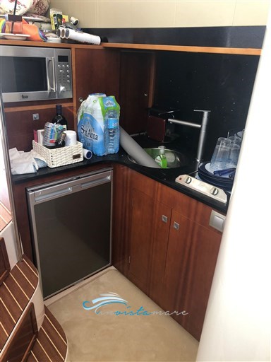 zafir 38 cucina
