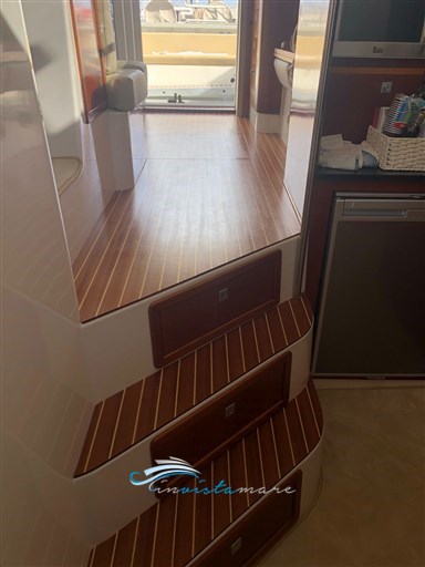 zafir 38 scala interno