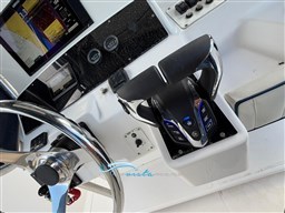 Pro-Line 30 manette