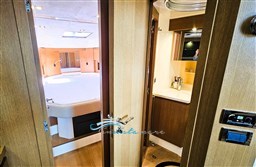Atlantis 44 ingresso camera-bagno