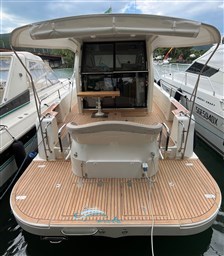 Blue Navy 430 pozzetto