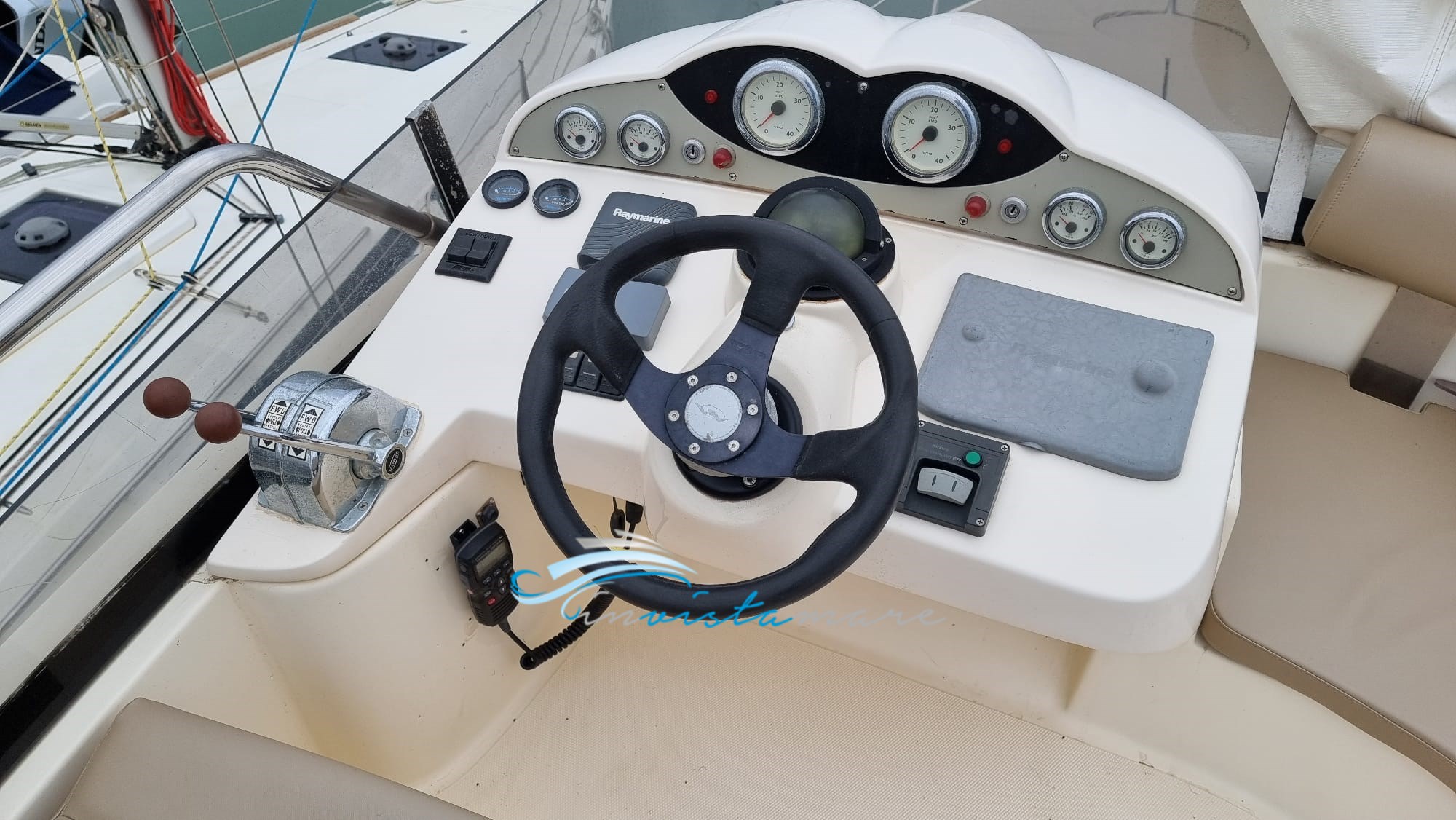 Intermare 33 guida fly