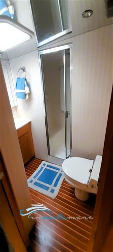 Hatteras 60 bagno