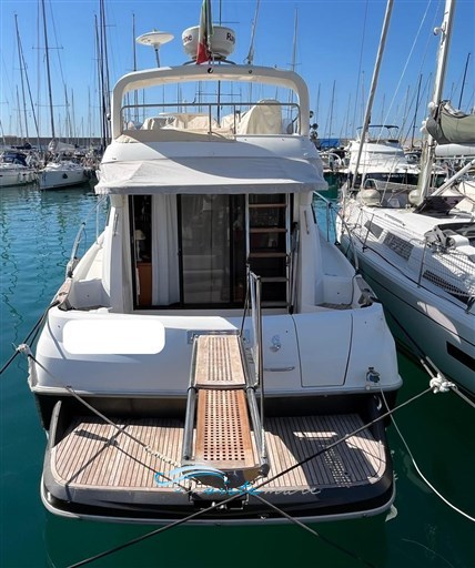 Antares 36 pozzetto