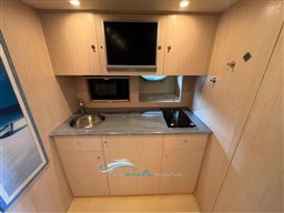 Uniesse 48  cucina 1