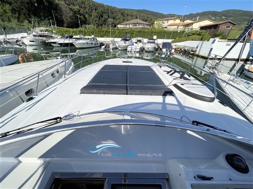 Rizzardi 50 prua