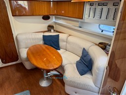 Fiart 40 dinette con divano e tavolo