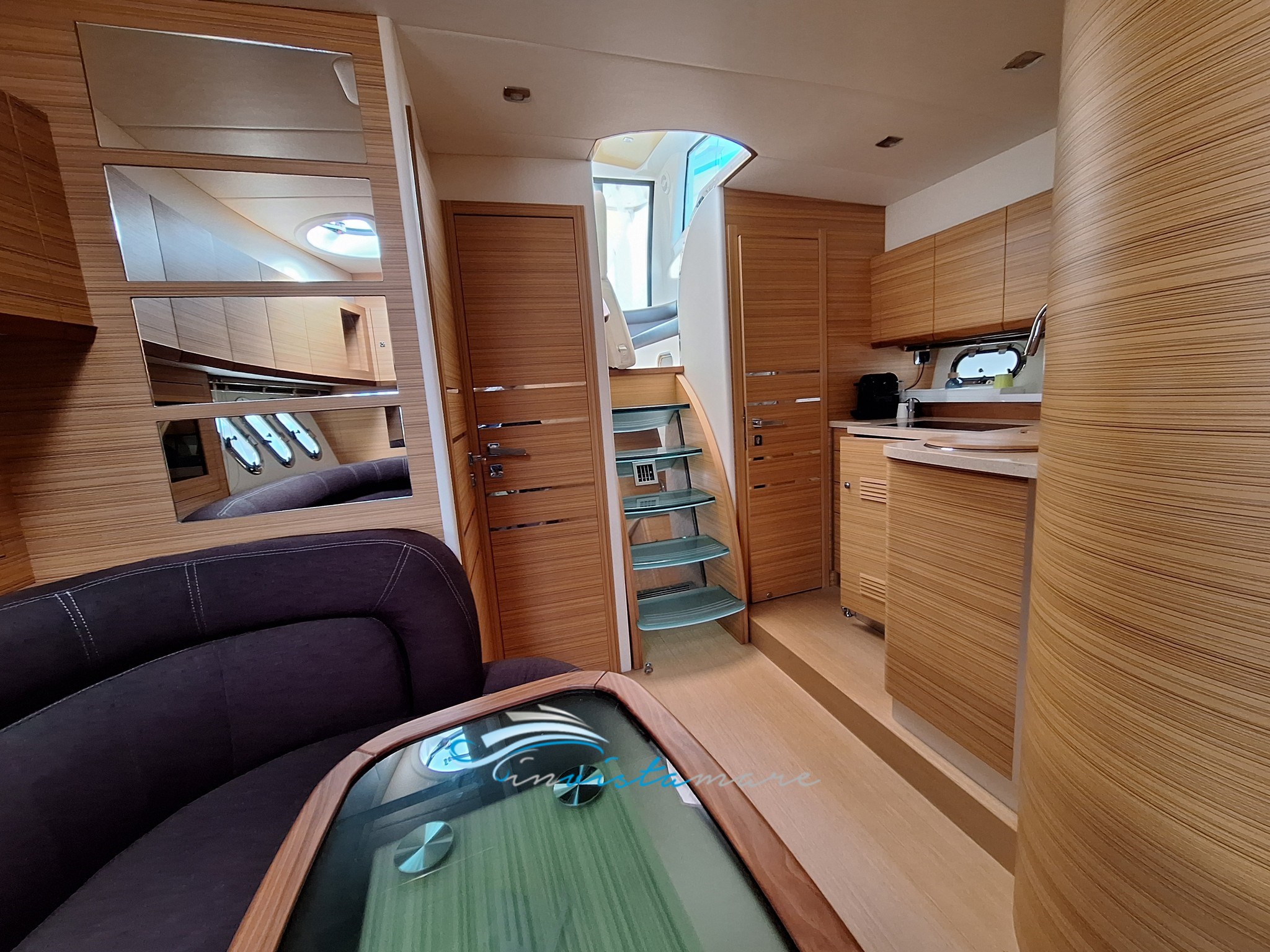 Airon 4300  interno