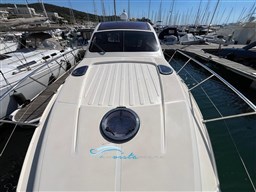 Airon 4300 prua 1