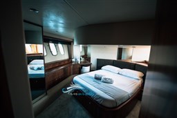 Predator 52 camera matrimoniale 1