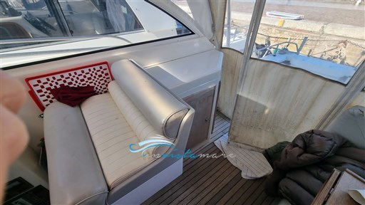 Space 310  sedile