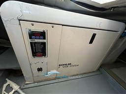 Uniesse 48  generatore