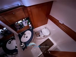 Bavaria 33 bagno