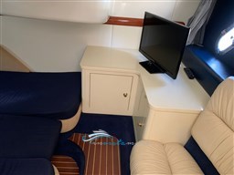 Endurance 41 dinette