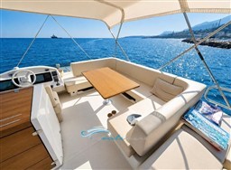 Trawler 43 fly