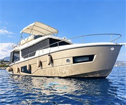 Trawler 43 navigazione