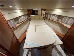 Carnevali 120 camera V prua