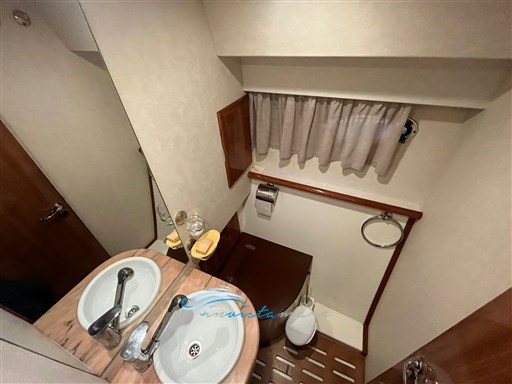 Carnevali 120 bagno 1