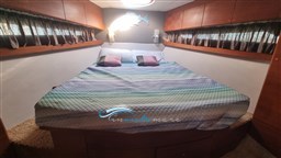 Intermare 50 camera V prua
