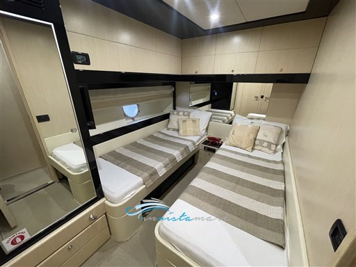 Riva 75 camera doppia