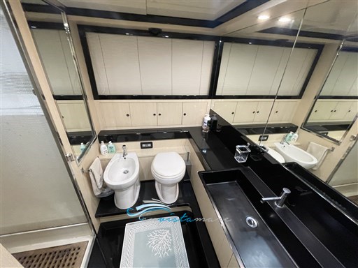 Riva 75 bagno