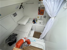 Rizzardi INfive cabina marinaio