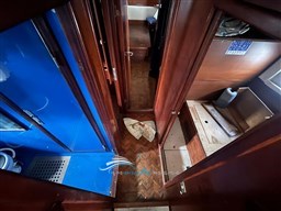 Navarcantieri 46 bagno