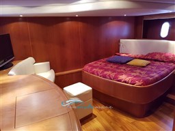 PCayman 62  camera armatore