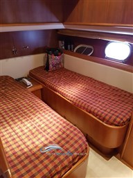 Cayman 62  camera doppia