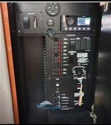 Sea Ray 335  quadro elettrico