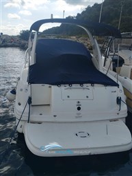 Sea Ray 335  esterno 4