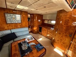 Alfamarine 55 dinette 1