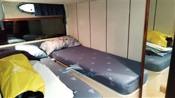 Targa 43  camera doppia