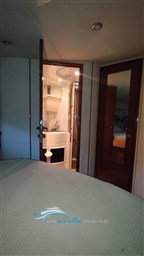 Targa 43 particolare camera