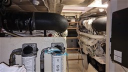 Dolphin 51 sala macchine