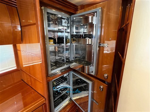 Pershing 50  frigo
