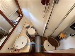 Pershing 50 bagno