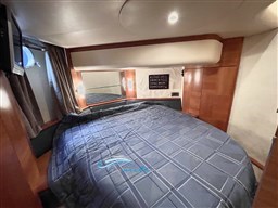 Az 50 camera armatore