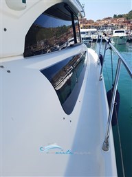 Prestige 42 camminamento laterale 