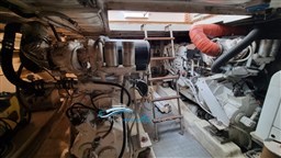 Ferretti 46 sala macchine 2