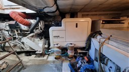 Ferretti 46 generatore