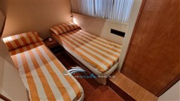 Ferretti 46 camera doppia