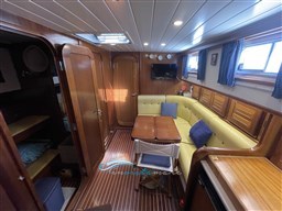 Menorquin 120 dinette 1