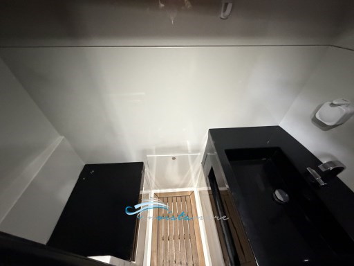 Novamarine 140 bagno