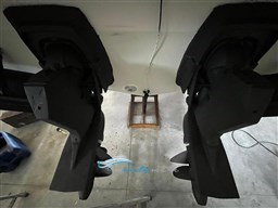 Oyster 30  particolare 1