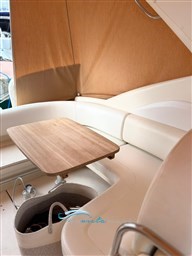 Zaffiro 34 tavolo pozzetto