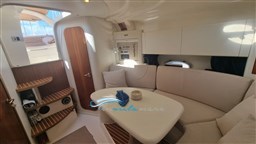 Zaffiro 34 dinette 1