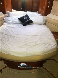 Prestige 50 camera matrimoniale